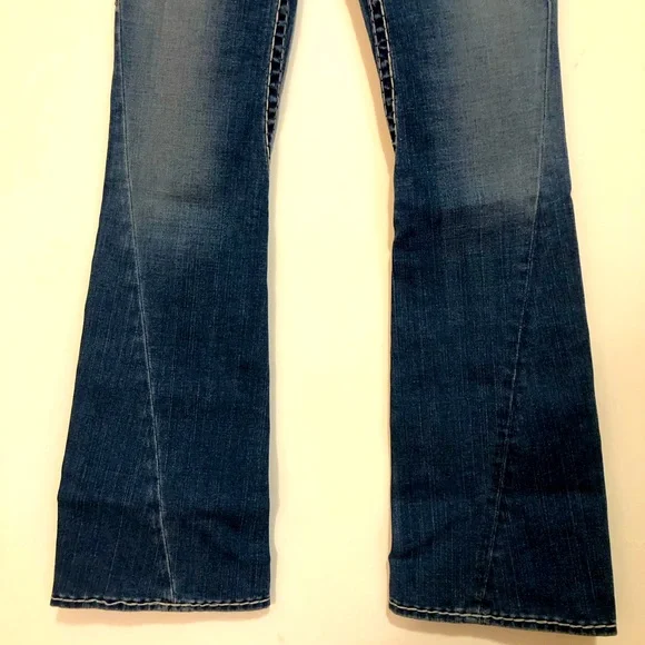 NWT True Religion Women Flare Denim Pants Made in USA - Picture 3 of 6